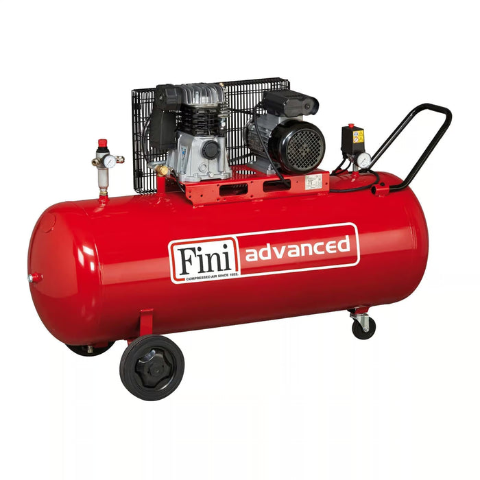 FINI MK103-150-3M Compressore professionale a cinghia monostadio, adatto per artigiani e piccole industrie.